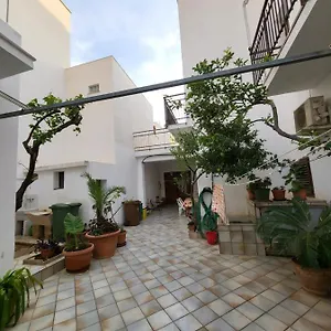 casa-della-nonna-san-vito-lo-capo.sicilyhotelsitaly.net/