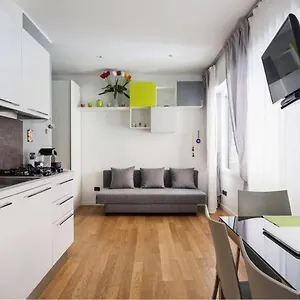 Delizioso Bilocale In Bocconi - Porta Romana Appartement